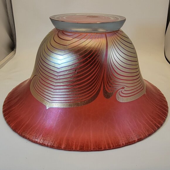 Pulled Feather Iridescent Cranberry & Gold Art Glass Center Bowl Signed Correia - Picture 3 of 5